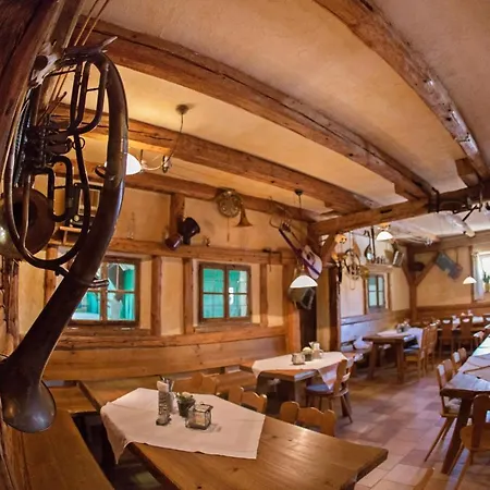 Hotel Neuburg *